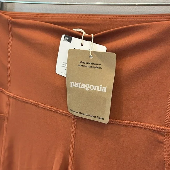 NWT Women’s Patagonia Maipo 7/8 Tights Leggings Workout Pants - Burl Red - Picture 3 of 9